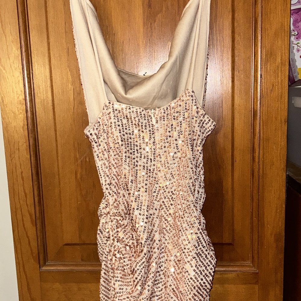CLOSET CLEANOUT: Hello Molly Semi Dress - Picture 7 of 11